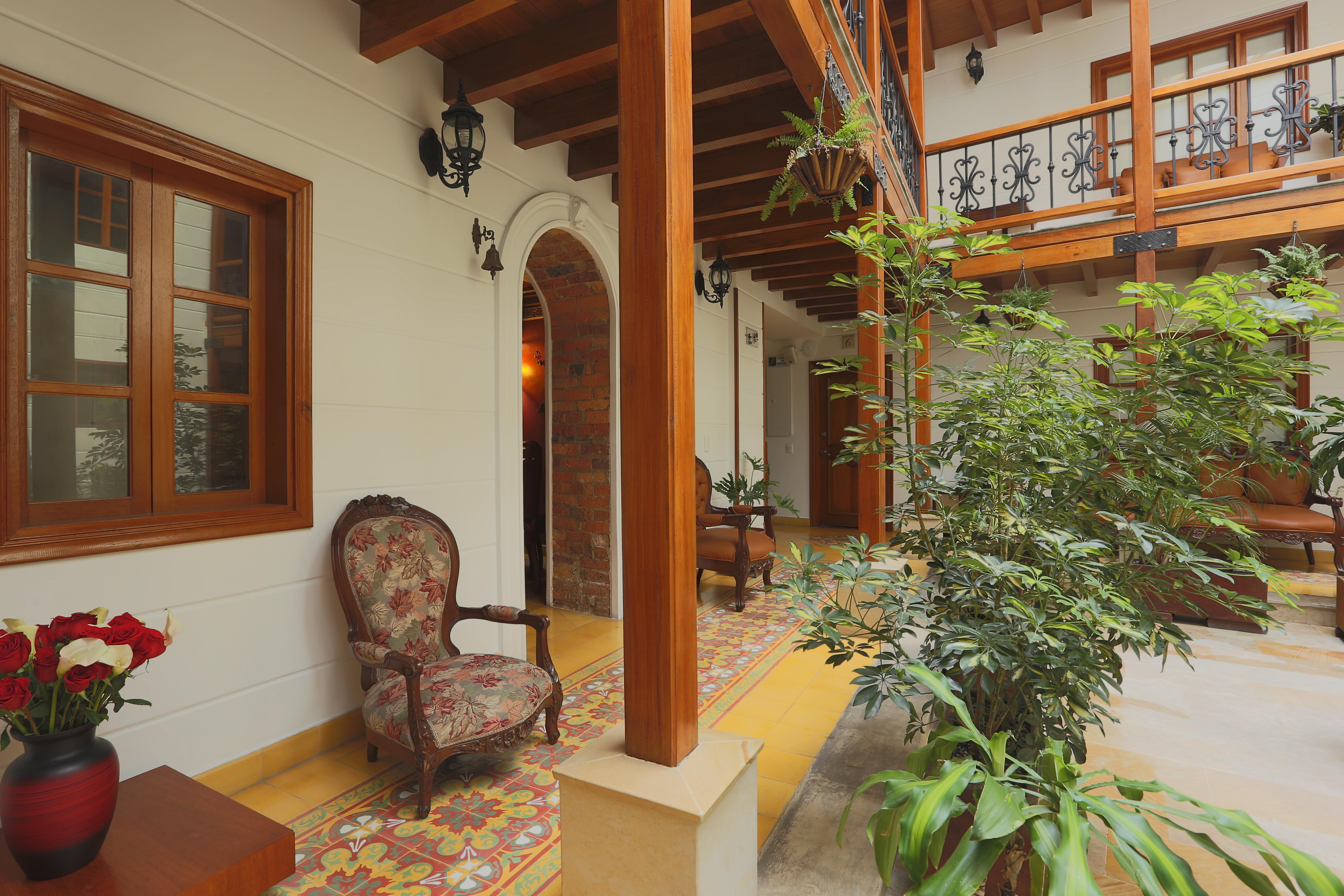 圣露西亚精品温泉酒店 波哥大 外观 照片 Interior of the house