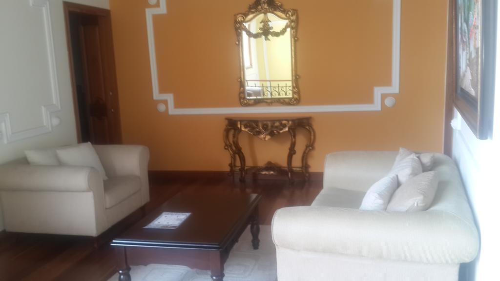 圣露西亚精品温泉酒店 波哥大 外观 照片 Living room