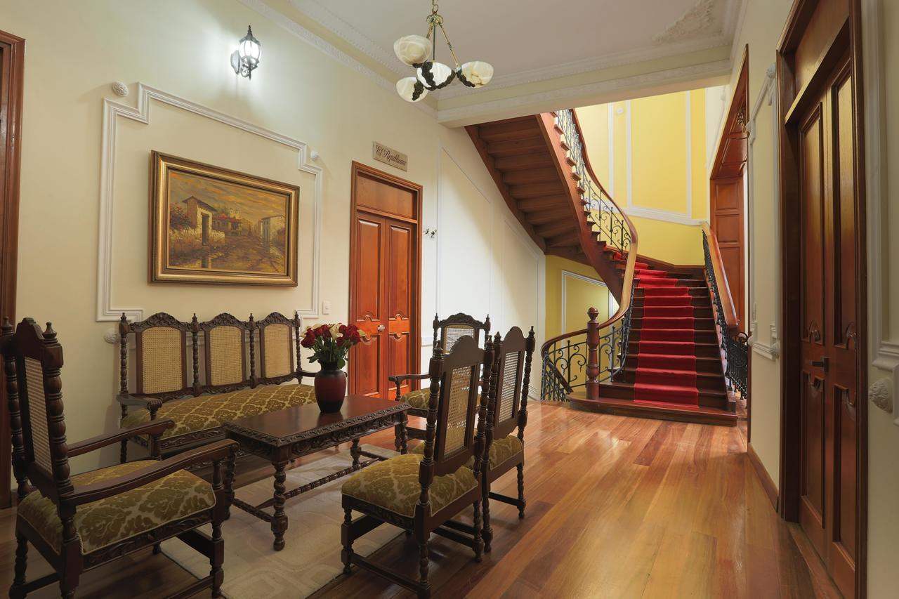 圣露西亚精品温泉酒店 波哥大 外观 照片 Interior of the house