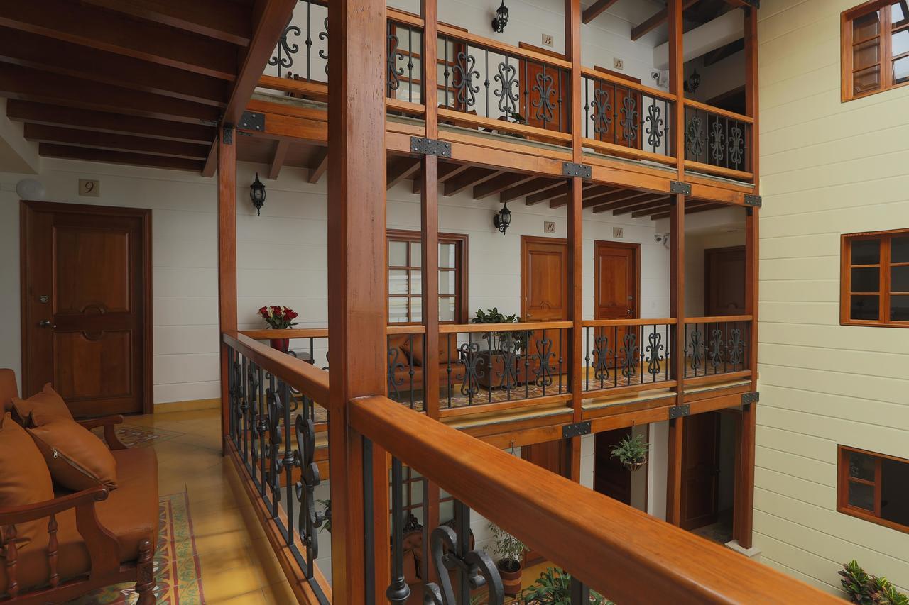 圣露西亚精品温泉酒店 波哥大 外观 照片 Interior of the hotel